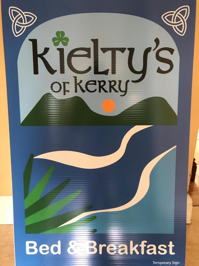 Kielty'S Of Kerry Bed And Breakfast Waterville Buitenkant foto