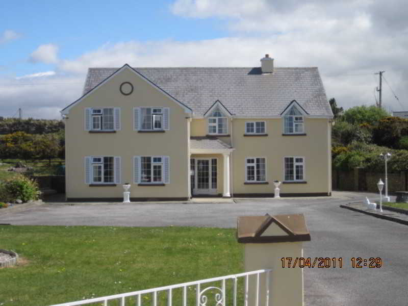 Kielty'S Of Kerry Bed And Breakfast Waterville Buitenkant foto